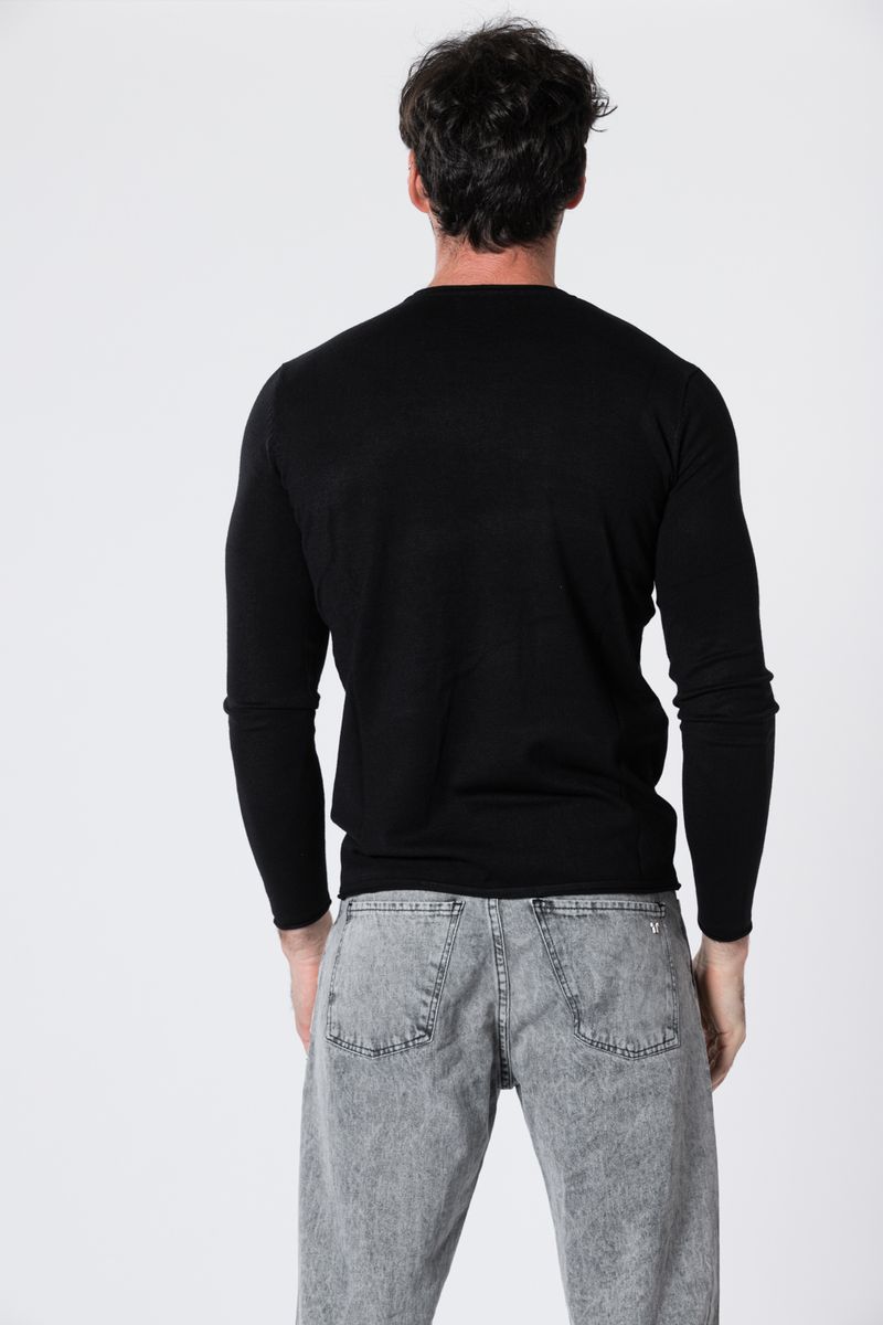 Sweater-Darno-Negro