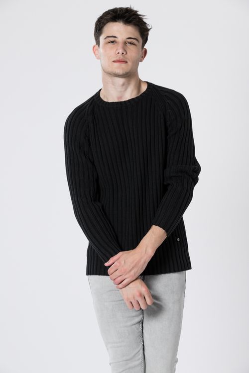 Sweater Denero Negro