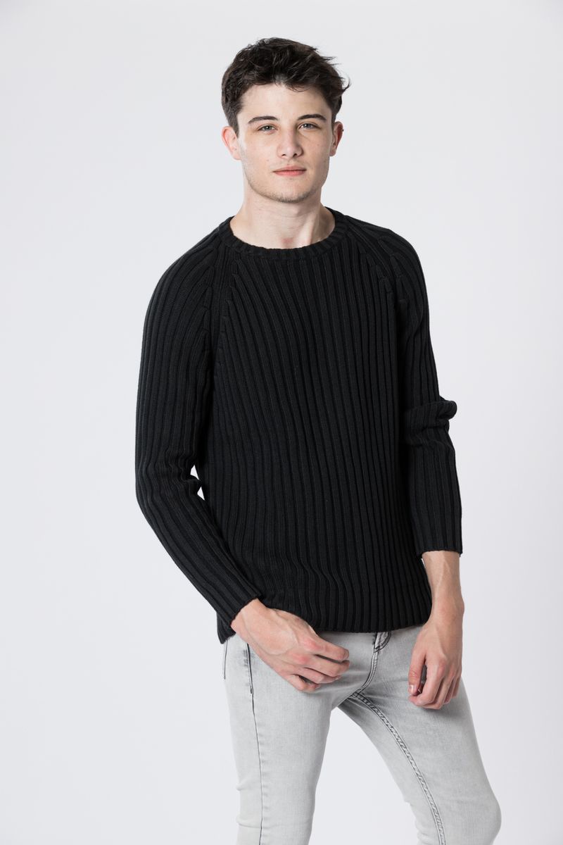 Sweater-Denero-Negro