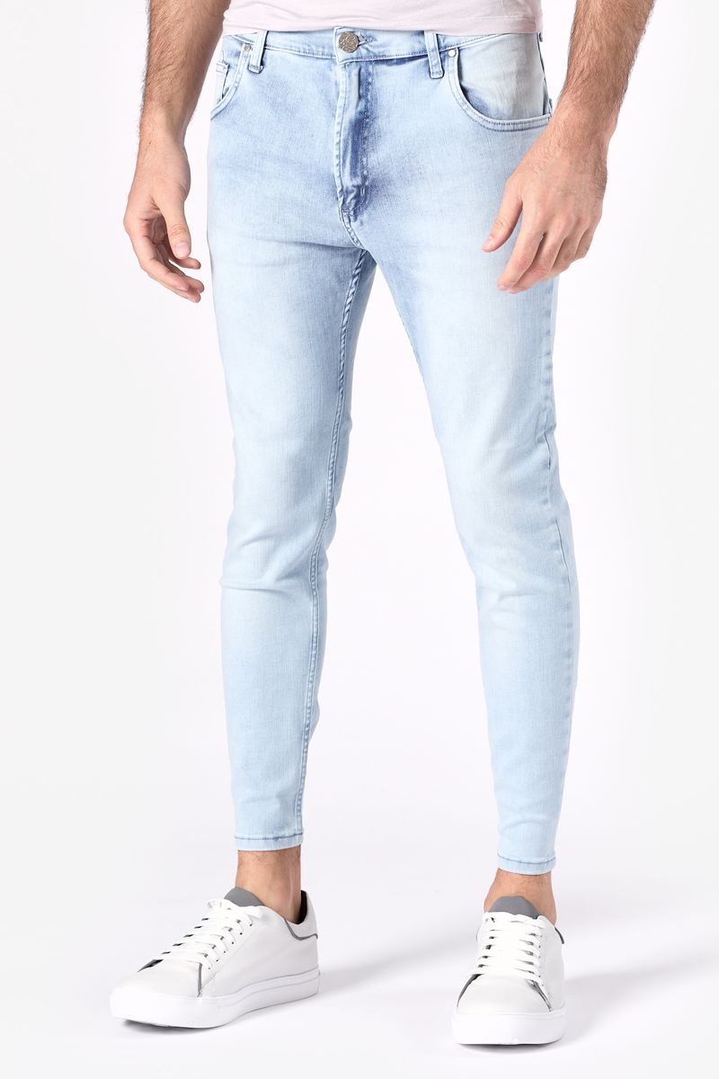 Jean-Straight-Tendra-Celeste