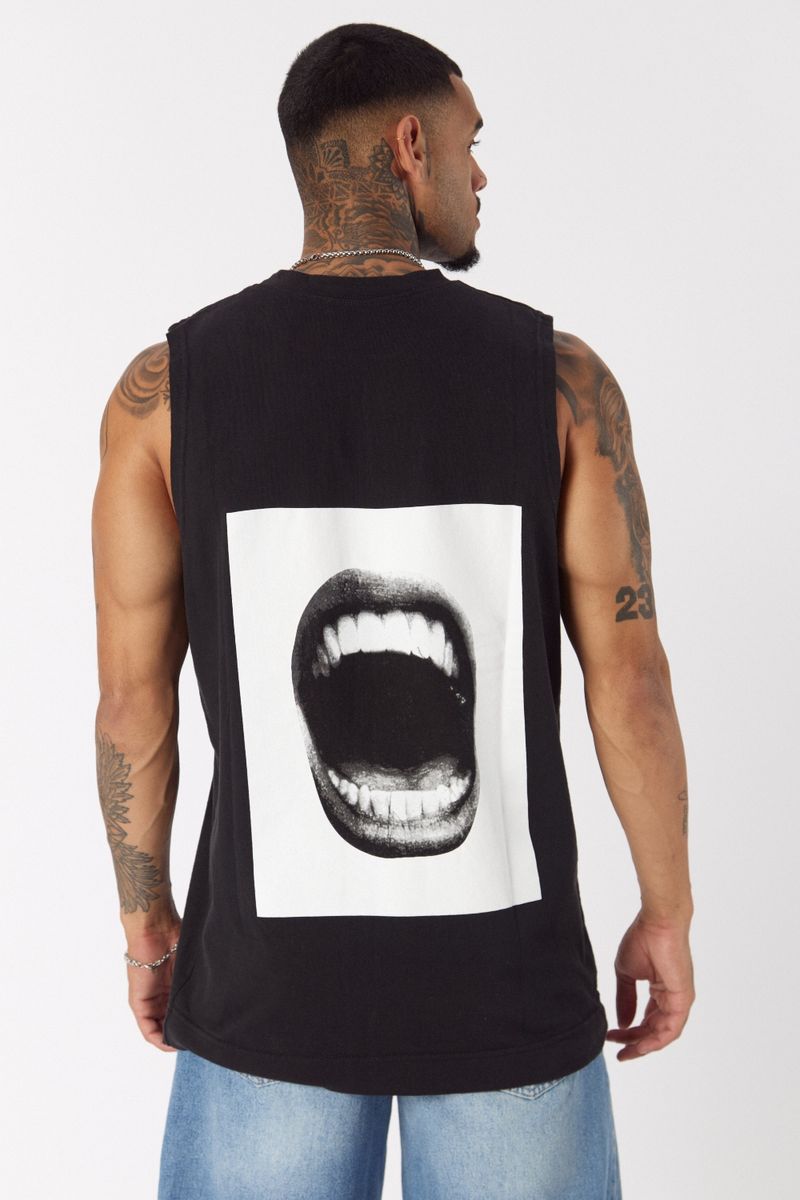 Remera-SM-Fresko
