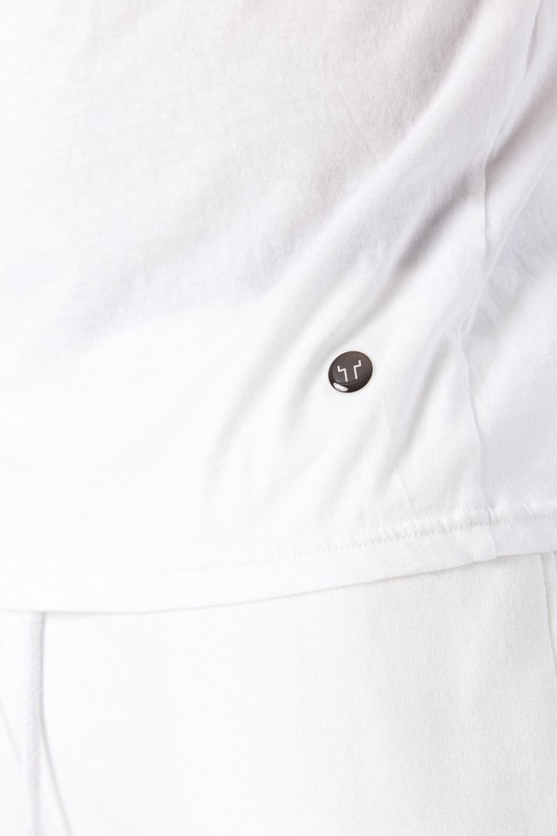 Remera-Mc-Bivan-Blanco