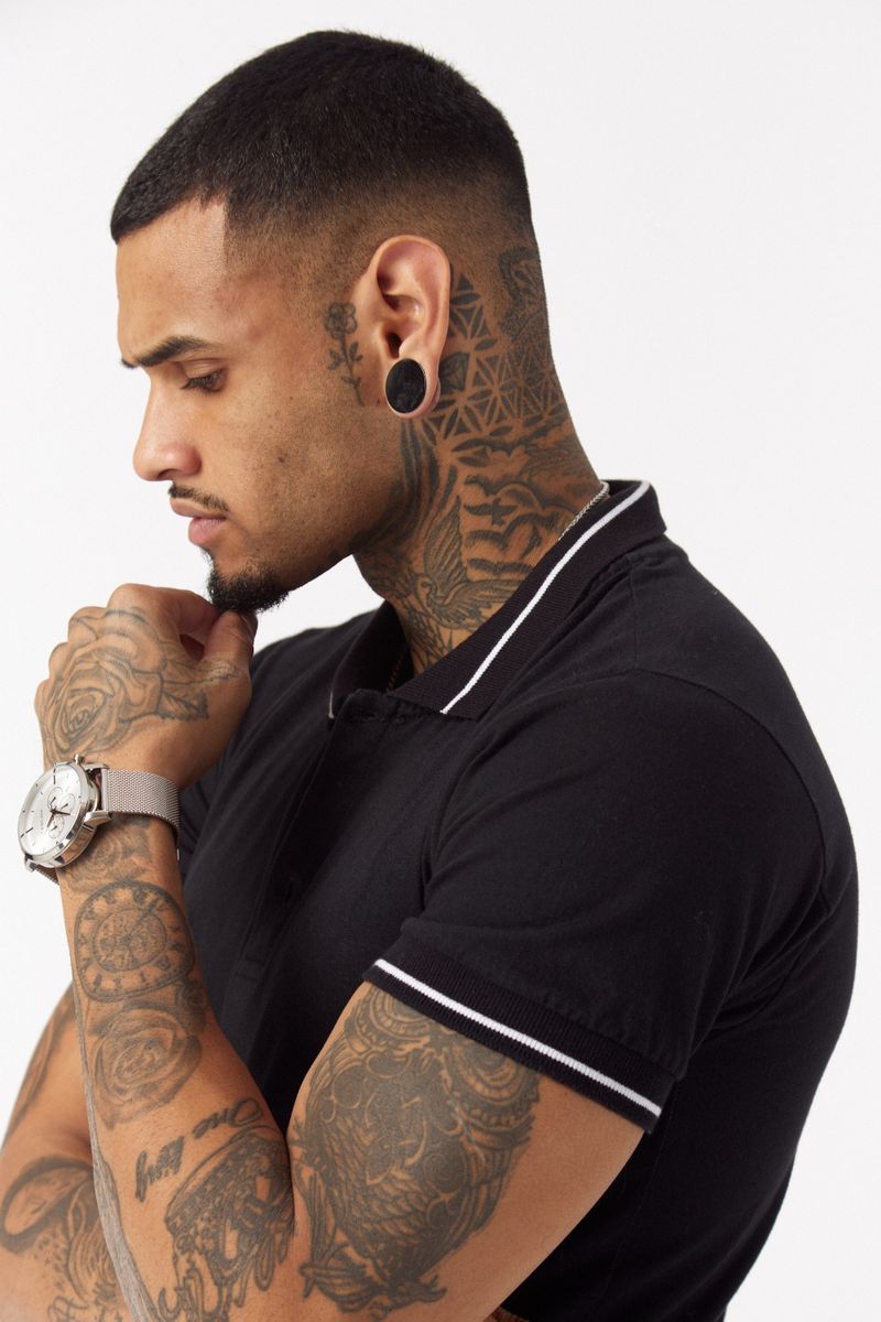 Remera-Mc-Baltish-Negro