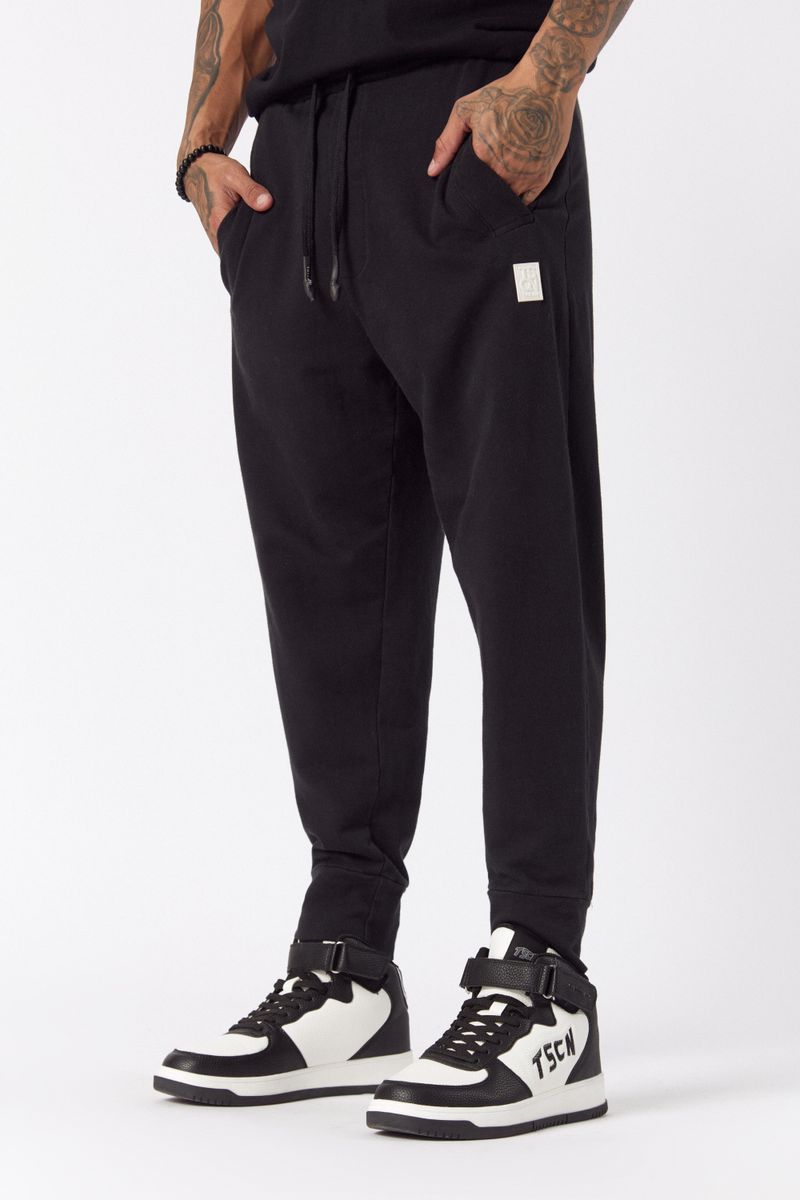 Jogger-Pekry-Negro