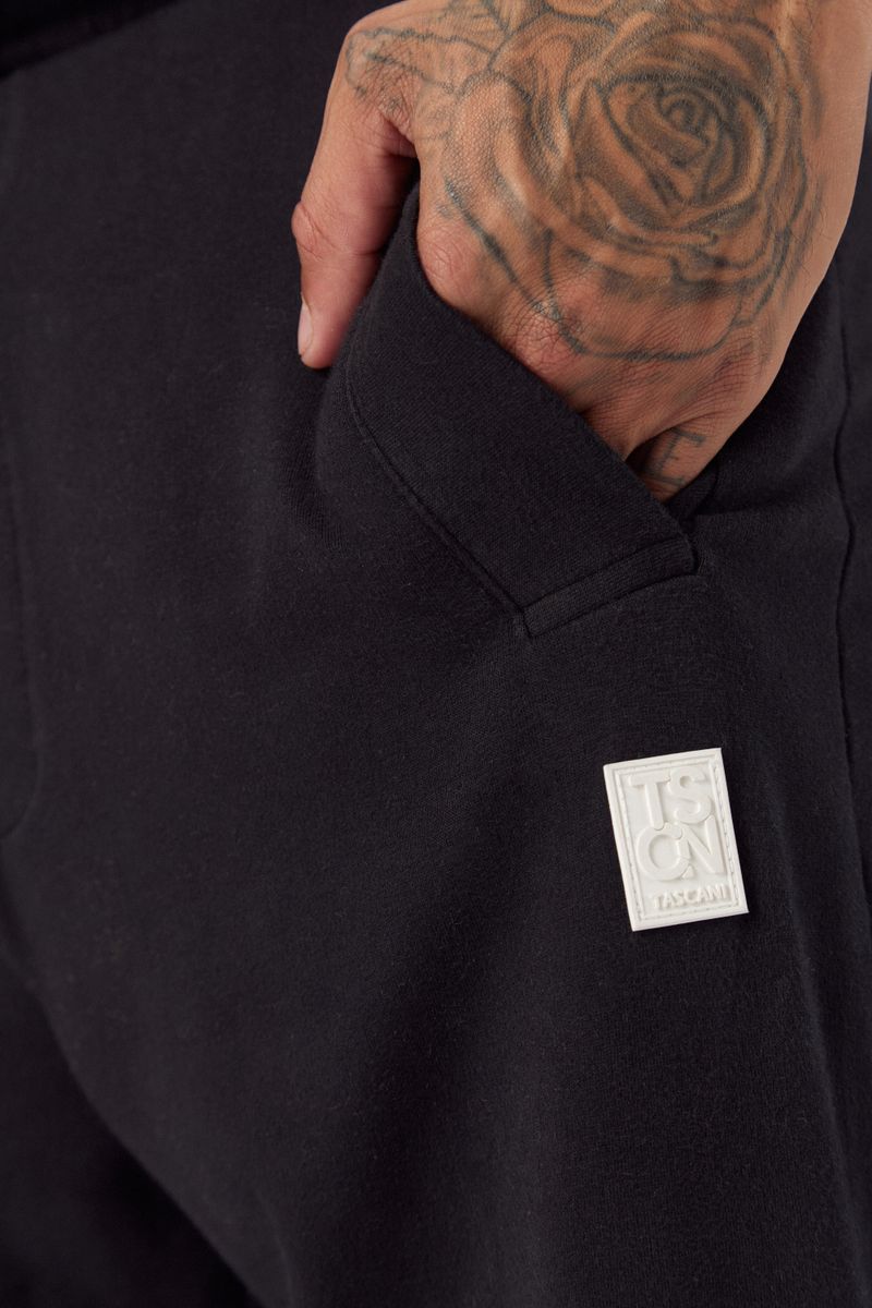 Jogger-Pekry-Negro