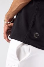 Remera-Batupeku-Negro
