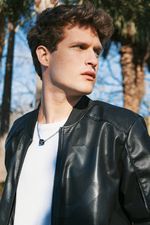 Campera-Runas-Negro